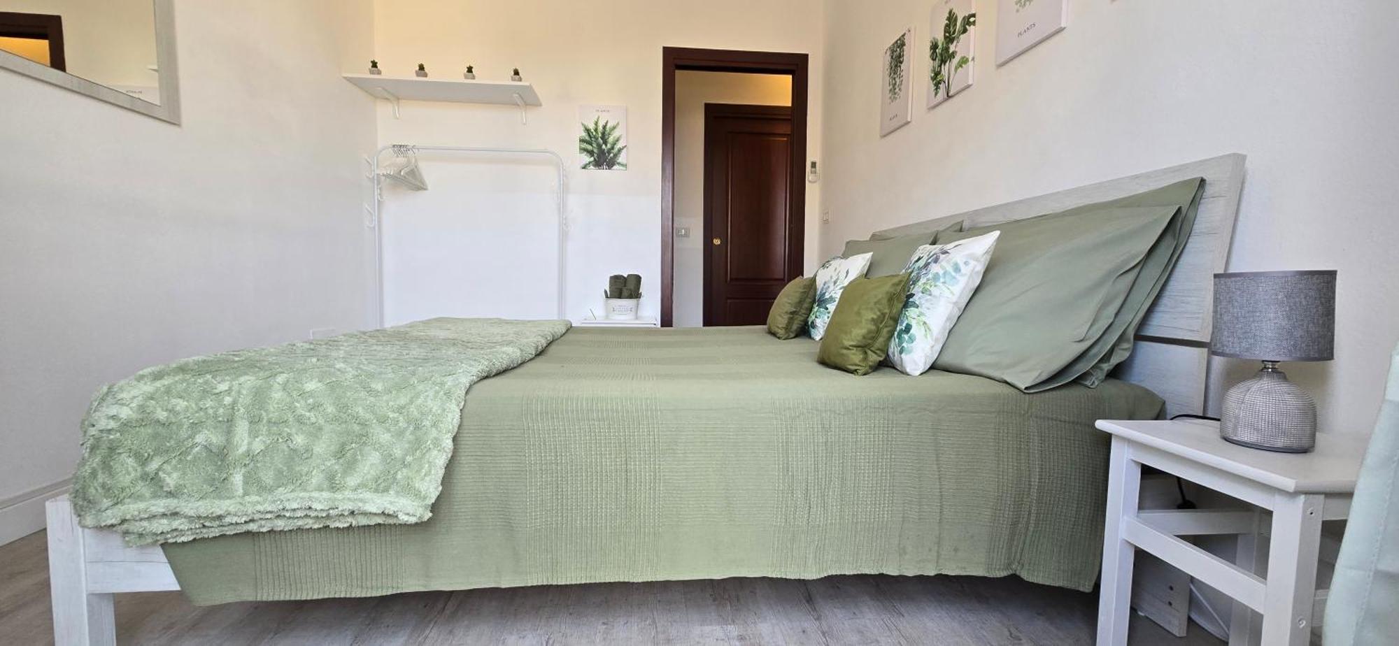 Casa Rosy - Stanza Privata Con Bagno Esclusivo E Parcheggio Gratuito Apartment Porto Torres Bagian luar foto