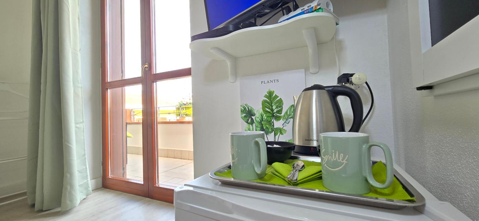 Casa Rosy - Stanza Privata Con Bagno Esclusivo E Parcheggio Gratuito Apartment Porto Torres Bagian luar foto